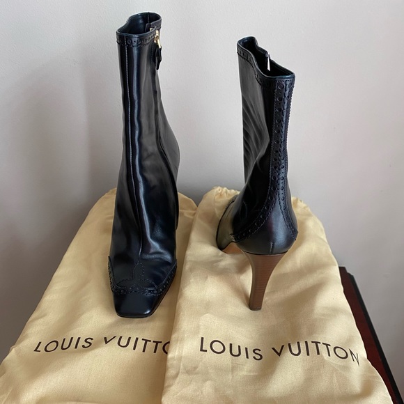 Authentic Louis Vuitton Women’s Black Booties - Picture 2 of 8
